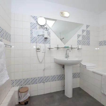 Hotel Relais Lorraine Alsace Pere&fils Raon-lʼÉtape